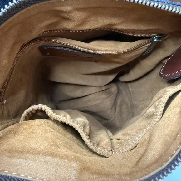 Patricia Nash Floral Crossbody Bag - Picture 11 of 16